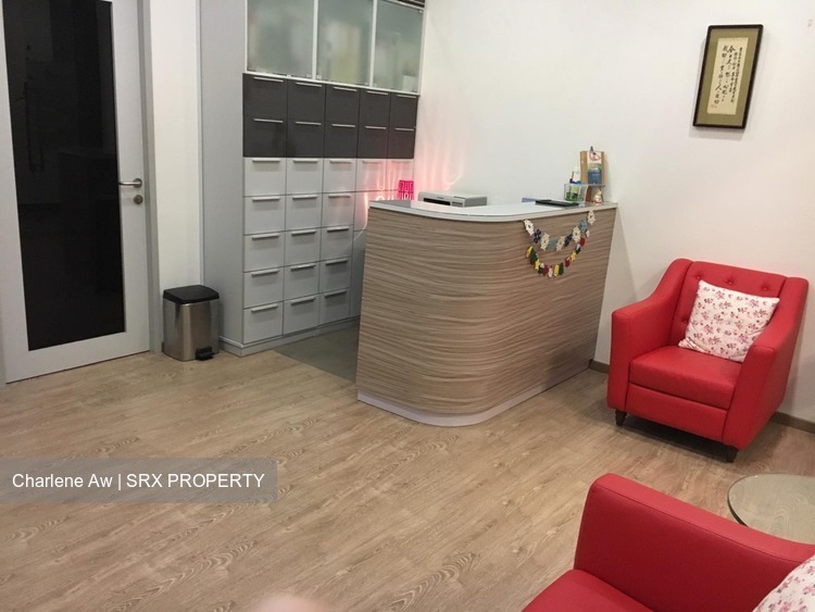 Square 2/novena Medical Center (D11), Office #190328972